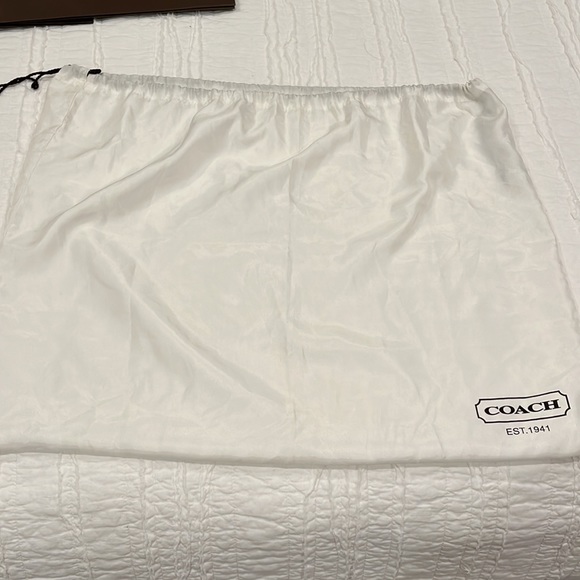 Coach protective cloth bag - Picture 2 of 5